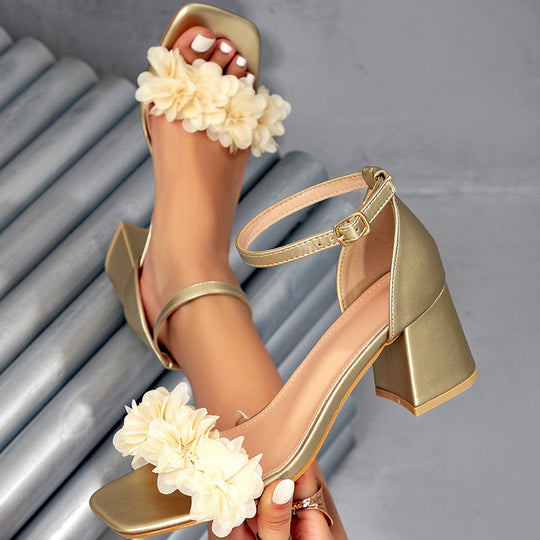 Damen Hochhackige Sandalen mit floralen Applikationen EB