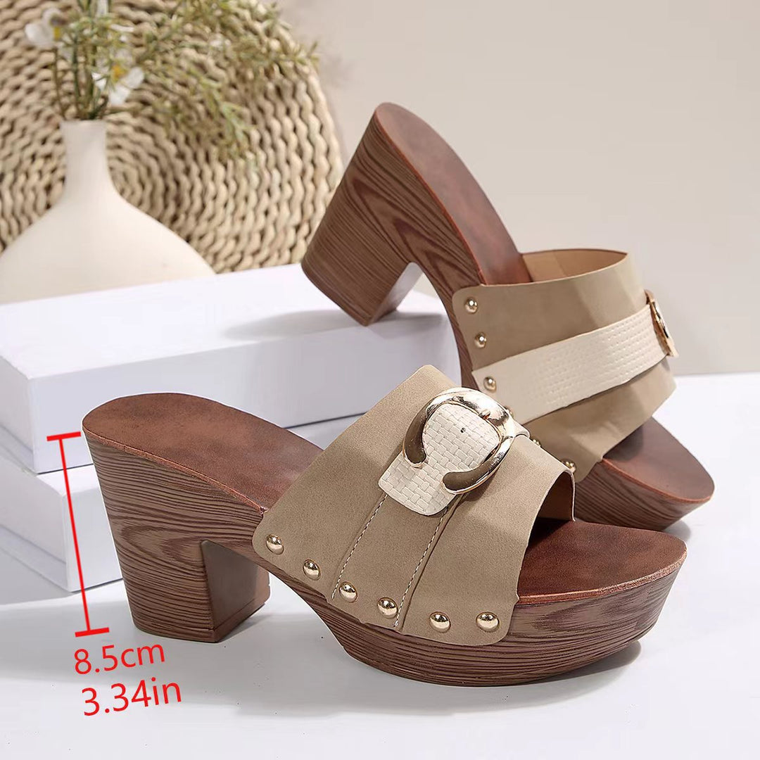 Damen Plattform-Sandaletten mit dekorativem Metallic-Detail und komfortablem Blockabsatz EB