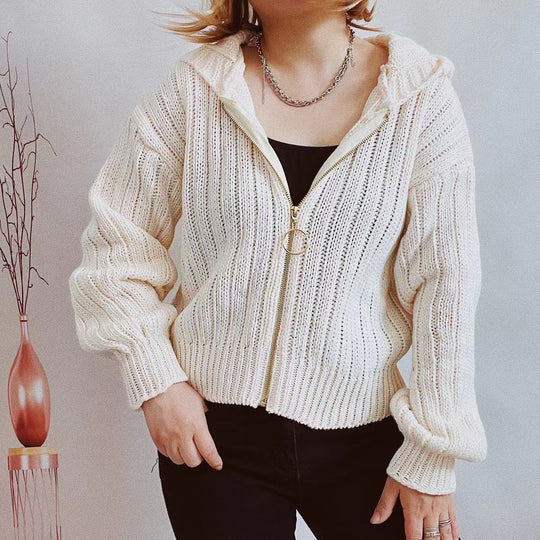 Damen Strickjacke mit auffälligem Reißverschluss und lässigem Schnitt EB