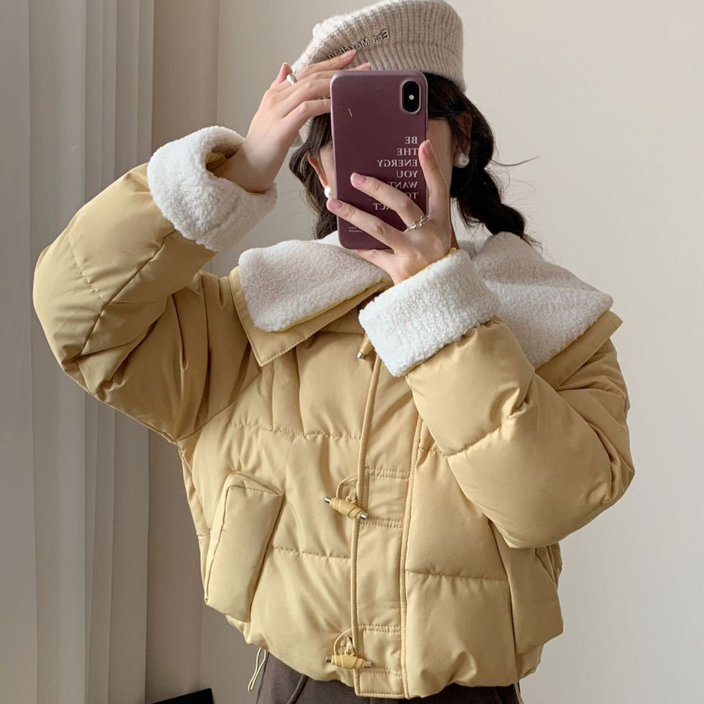 Damen Kuschelige Daunenjacke mit abnehmbarem Teddykragen EB