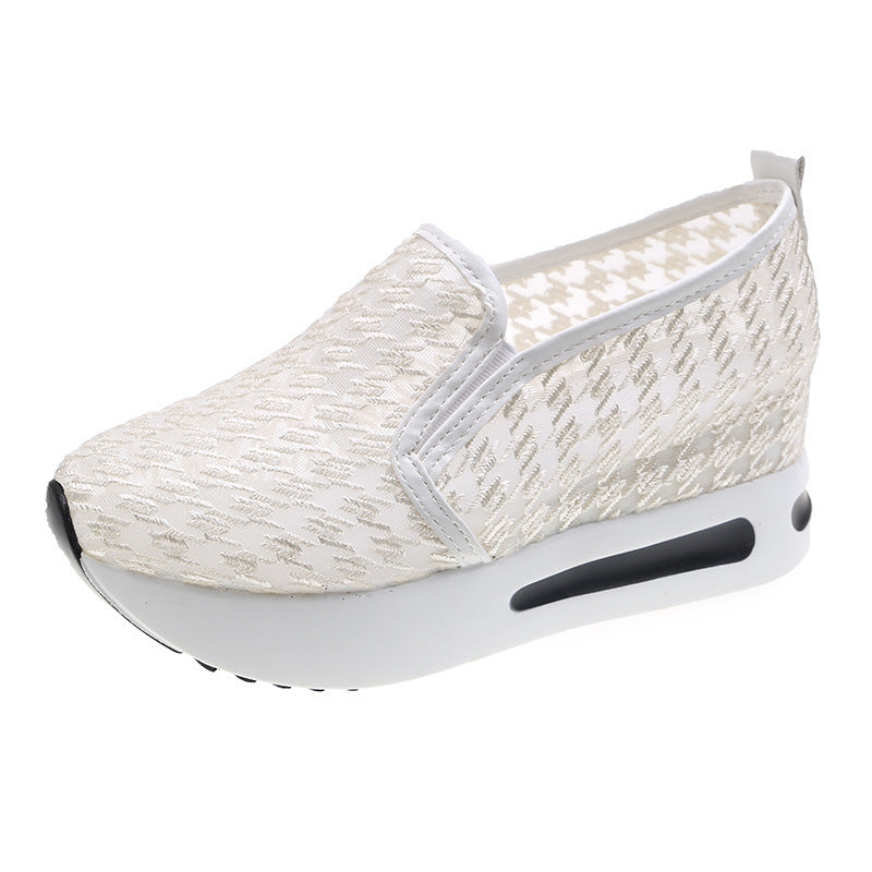 Damen Mode-Sneaker mit innovativem Slip-On Design und hochgezogenem Absatz EB