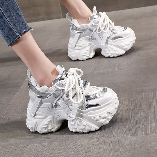 Damen Chunky Sneakers mit reflektierenden Akzenten und verstärktem Dämpfungssystem EB