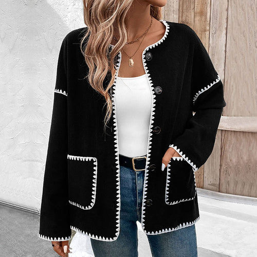 Damen lässige Strickjacke mit kontrastierenden Knopfdetails und aufgesetzten Taschen EB
