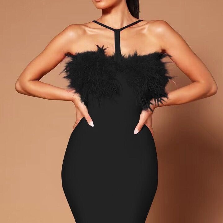Damen Figurbetontes Kleid mit fedrigen Details EB