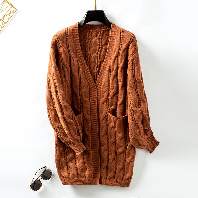 Damen Strickjacke mit einem stilvollen Flechtmuster EB