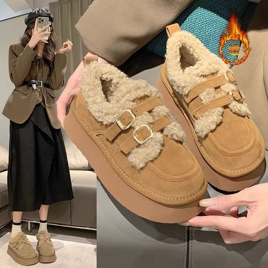 Damen bequeme Platformsneaker mit modischem Flauscheinsatz und elegantem Doppelklettverschluss EB