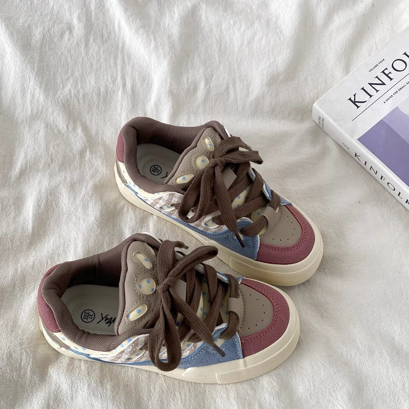Damen Sneaker im modernen Design mit weichem Obermaterial von EB