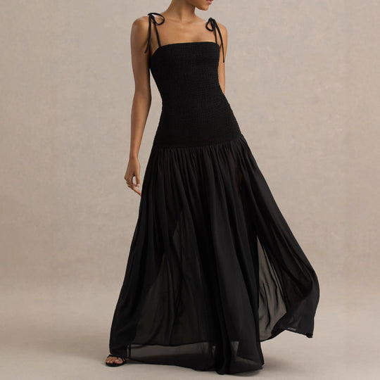 Damen Maxikleid mit einem eleganten, gerafften Oberteil und schwingendem Rock EB