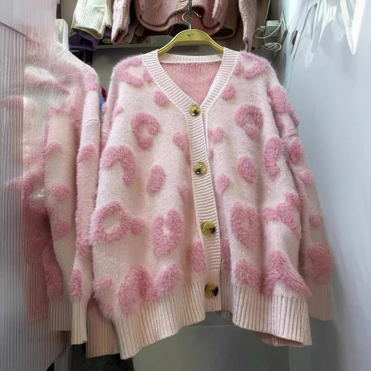 Damen Kuschelige Strickjacke mit herzförmigem Design und Knopfdetail EB