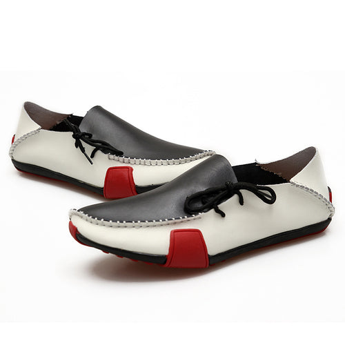 Damen Elegante Mokassins aus feinem Leder mit kontrastrierenden Details EB