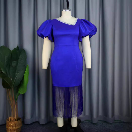 Damen Glamouröses Abendkleid mit voluminösen Puffärmeln und Fransen Saum EB