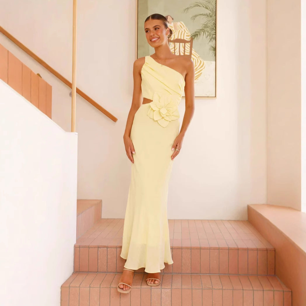 Damen Elegantes Maxikleid mit asymmetrischem Schnitt und floralem Detail EB