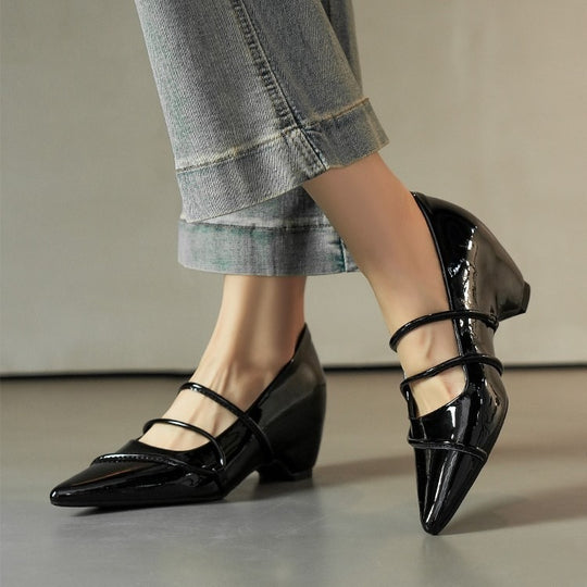 Damen Elegante und bequeme Pumps mit Riemchen EB