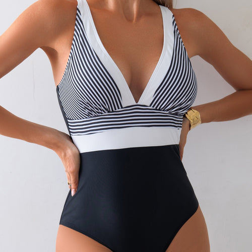 Damen Eleganter Badestrumpf mit tiefem V-Ausschnitt EB