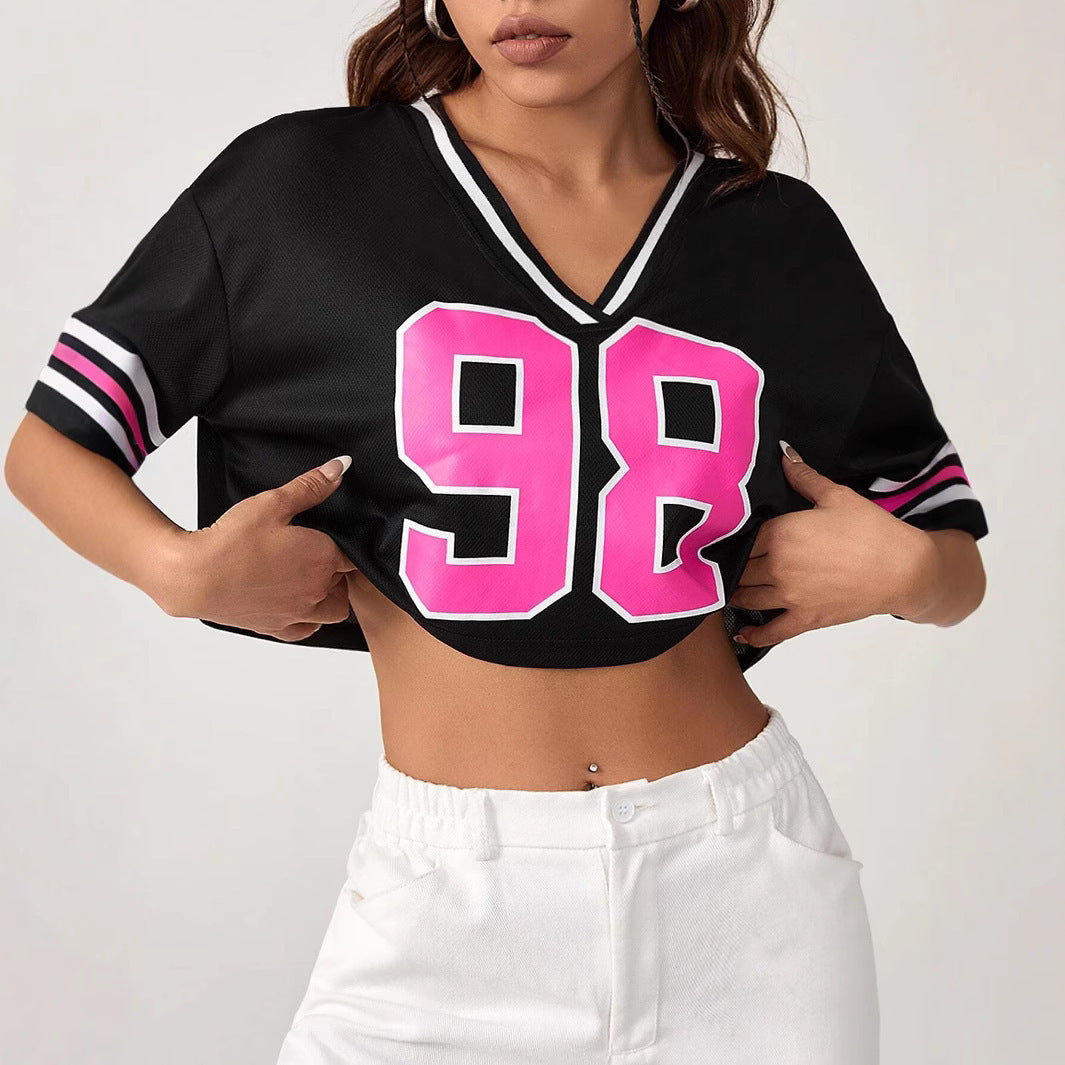 Damen Crop-Top mit sportivem V-Ausschnitt und grafischem Druck EB