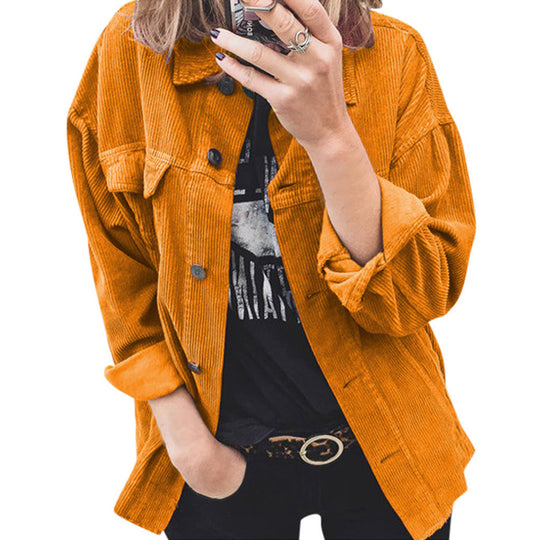 Damen modische Cordjacke mit praktischen aufgesetzten Taschen und lässigem Schnitt EB