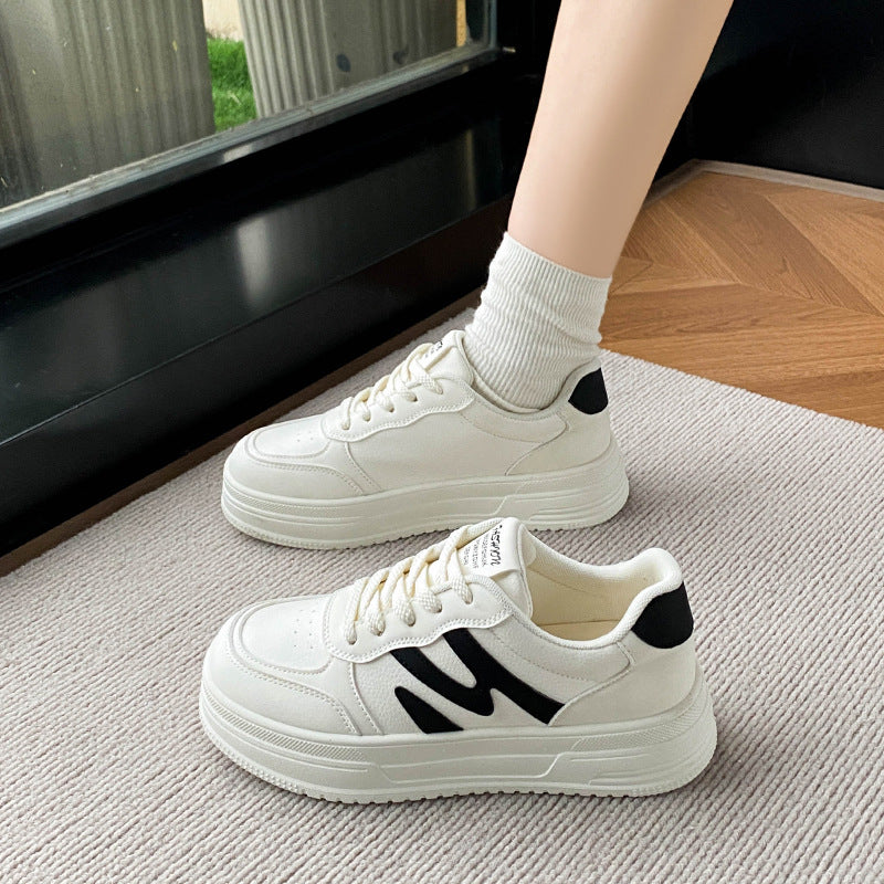 Damen Sneakers mit dicker Komfortsohle und modischem Logo EB