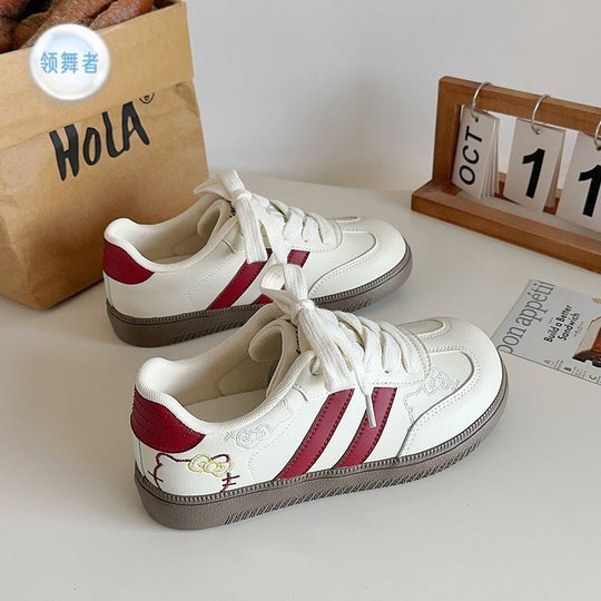 Damen Modische Sneakers mit verspieltem Detail und komfortabel dämpfendem Fußbett EB