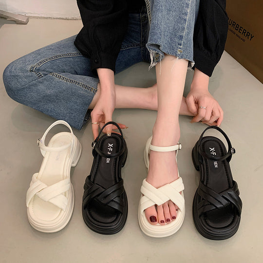 Damen Sandalen mit elegantem Kreuzriemen und komfortablem Blockabsatz EB