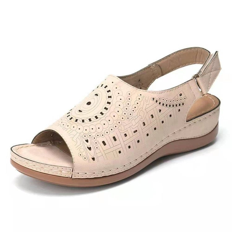 Damen Komfortable Sandalen mit modischem Cut-Out Design und anatomischem Fußbett EB