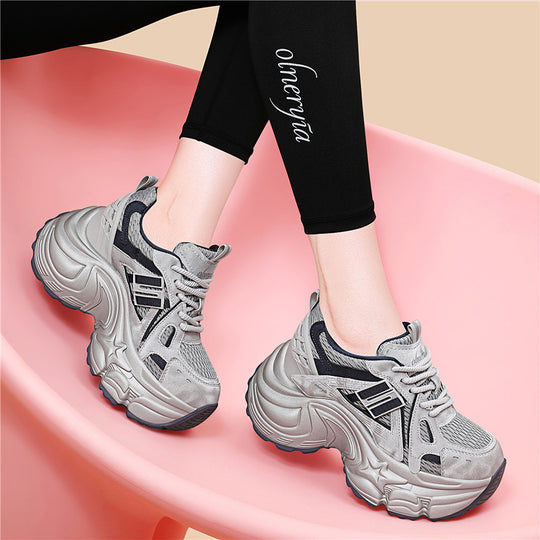 Damen Hochperformante Lifestyle-Sneaker mit überdimensionaler Sohle EB