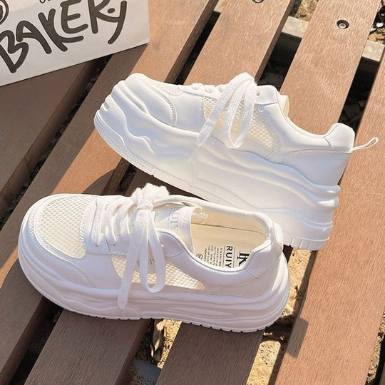 Damen Plateau-Sneaker mit atmungsaktivem Netzmaterial und innovativer Laufsohle EB