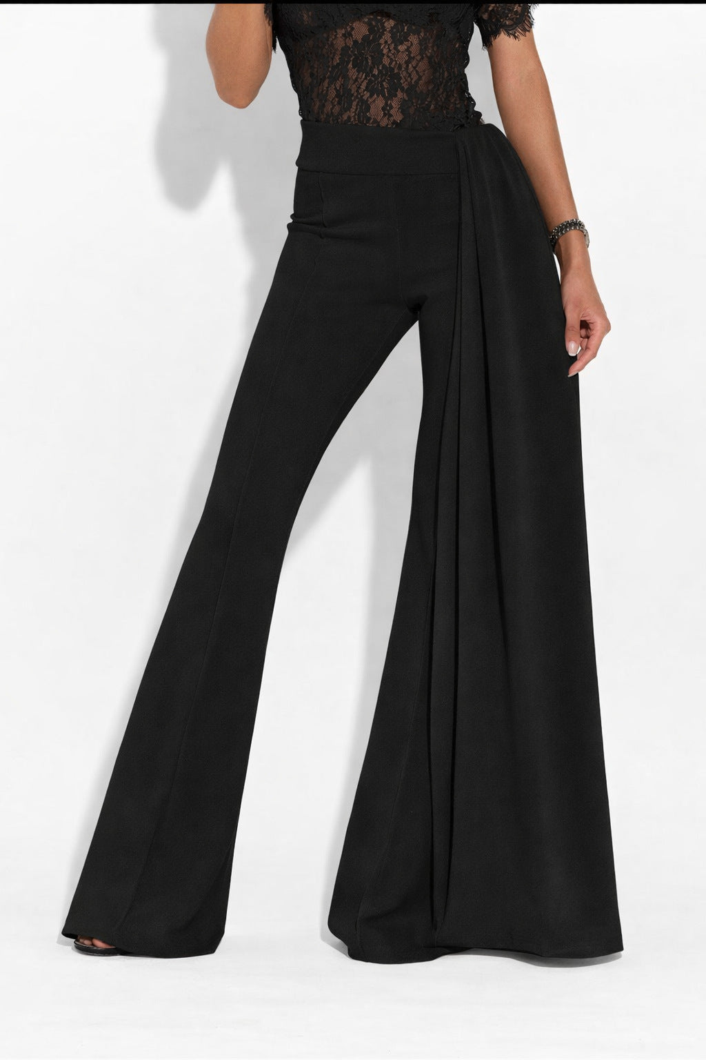 Damen Elegante Flared-Hose mit seitlichem Drapierungseffekt EB