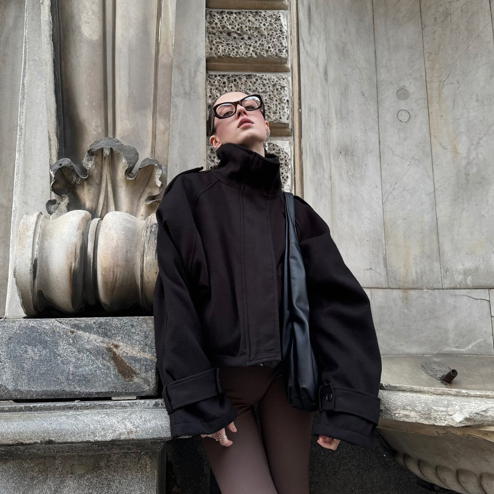 Damen Oversized Wolljacke mit modernem Schnitt und praktischen Taschen EB