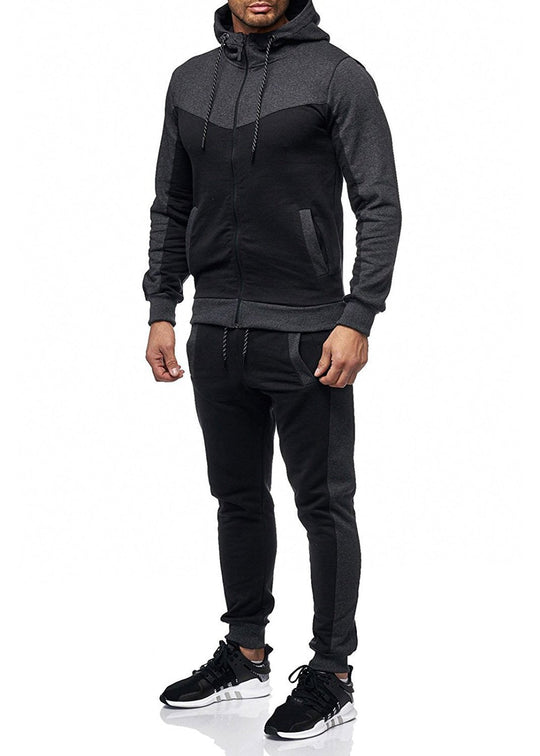 Herren Sportanzug mit Kapuze und seitlichen Taschen EB