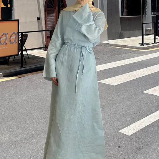 Damen Maxikleid mit taillierbarem Gürtel und elegantem Kragen EB