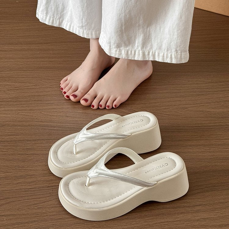 Damen modische Plateau-Zehentrenner mit elegantem Absatz und komfortablem Fußbett EB