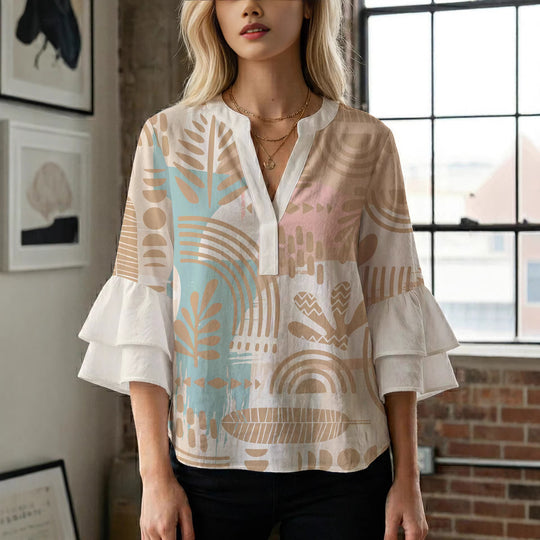 Damen Bluse mit Rüschendetails und auffälligem Animal-Print EB