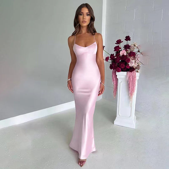 Damen Figurumspielendes Abendkleid mit Schmalen Spaghettiträgern und Elegantem Schnitt EB