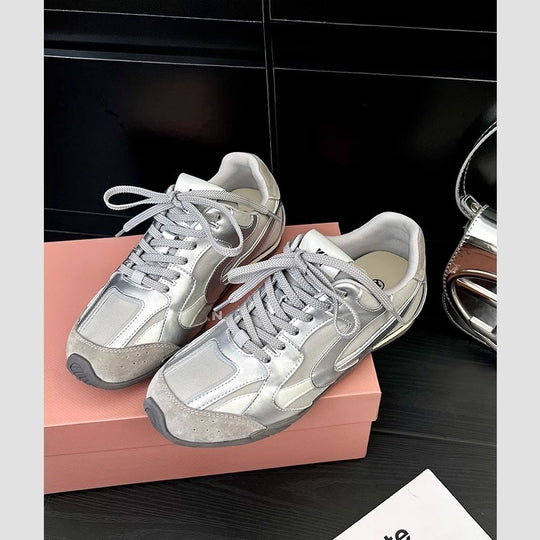 Damen Sportliche Sneakers mit luxuriösem Wildleder und atmungsaktivem Obermaterial EB