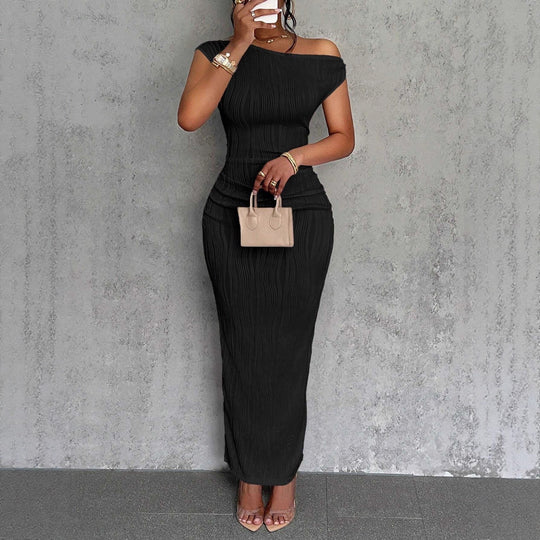 Damen Elegantes figurbetontes Maxikleid mit Raffungen EB
