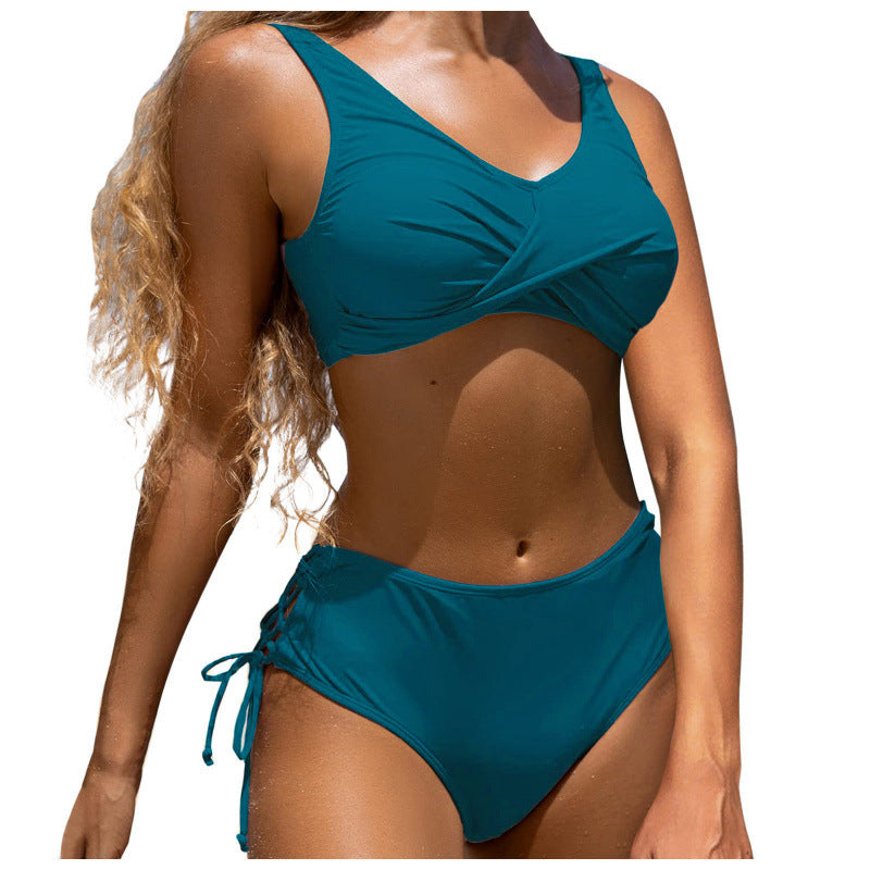 Damen Hochgeschnittener Bikini mit raffiniertem Wickeldetail EB