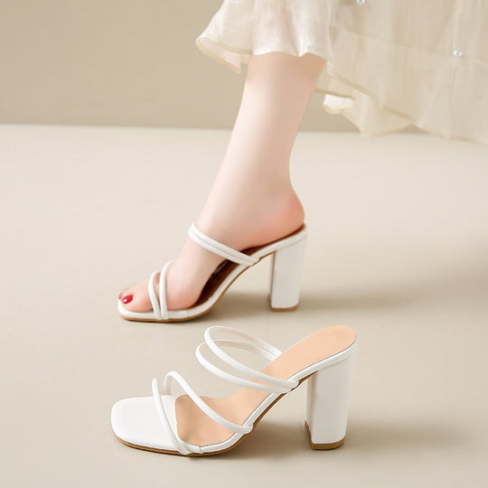 Damen Mode Sandaletten mit eleganten Riemen und blockiertem Absatz EB