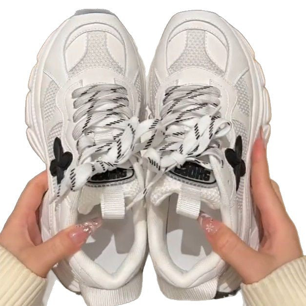 Damen Komfortable und stylische Chunky Sneakers mit dekorativem Blumen-Element EB