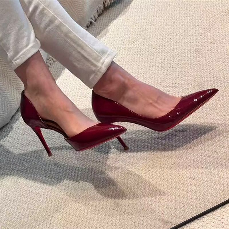 Damen elegante spitze Stiletto-Pumps mit hochglänzender Oberfläche EB