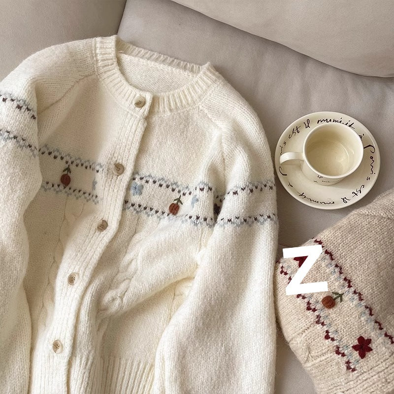 Damen Strickjacke mit floralen Applikationen und bequemen Knöpfen EB
