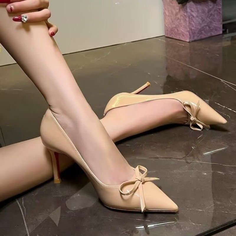 Damen elegante High Heel Pumps mit zierlicher Schleifenverzierung EB