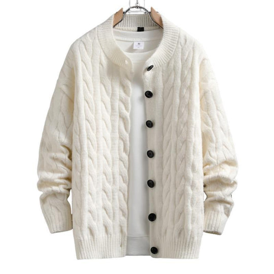 Herren Strickjacke mit modernem Zopfmuster und durchgehendem Knopfverschluss EB