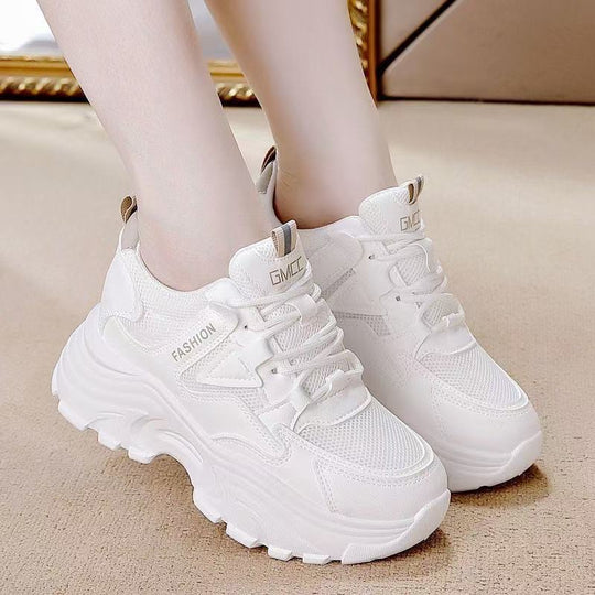 Damen Chunky Sneakers mit sportlichem Design und atmungsaktiver Obermaterialkombination EB