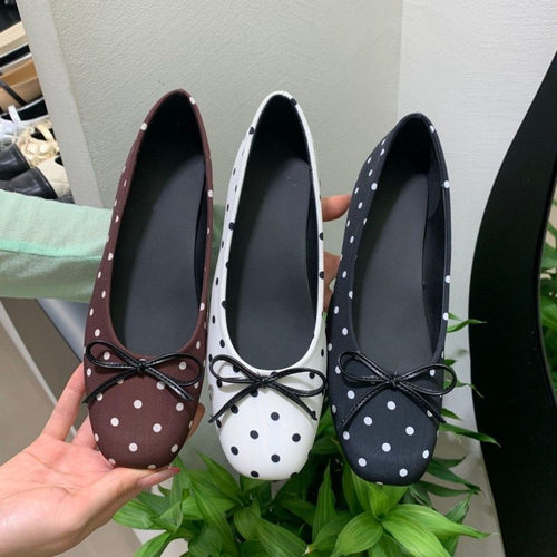 Damen Ballerinas mit gepunktetem Muster EB