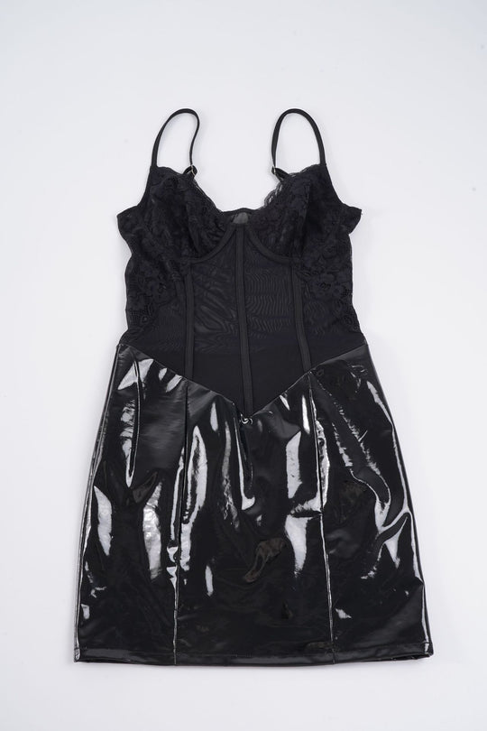 Damen Sexy Spitzenkleid im figurbetonten Design mit glänzendem Unterrock EB