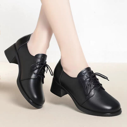 Damen Elegante und bequeme Schnürschuhe mit Blockabsatz EB