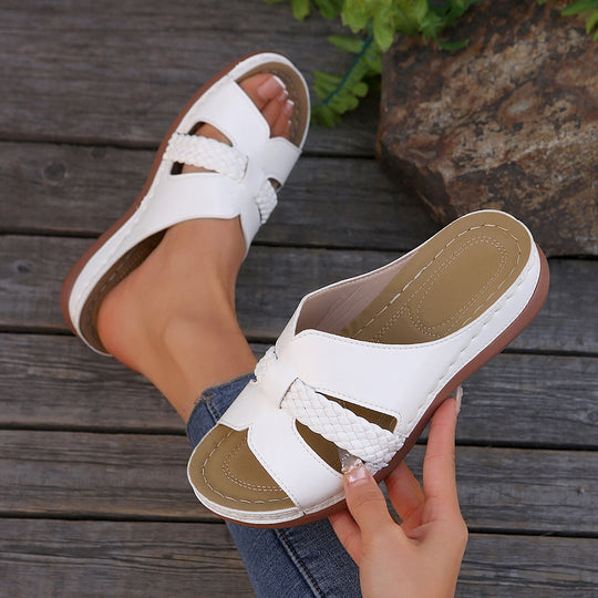 Damen Bequeme und modische Riemchensandalen mit geflochtenem Design EB