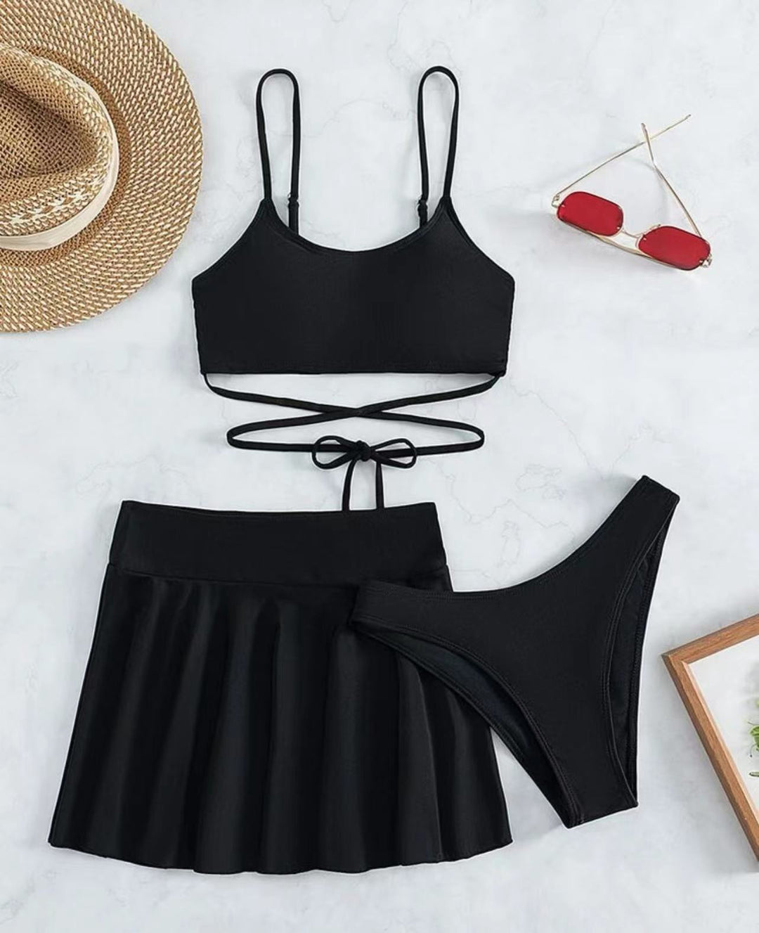 Damen Bikini-Set mit transparentem Rock und verstellbarem Oberteil EB