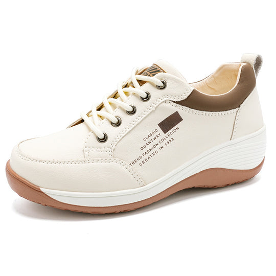 Damen Sportliche Sneaker mit ergonomischer Passform und rutschfester Sohle EB
