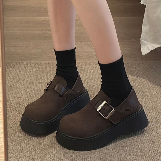 Damen Plateau-Schuhe mit modischem Riemen von EB